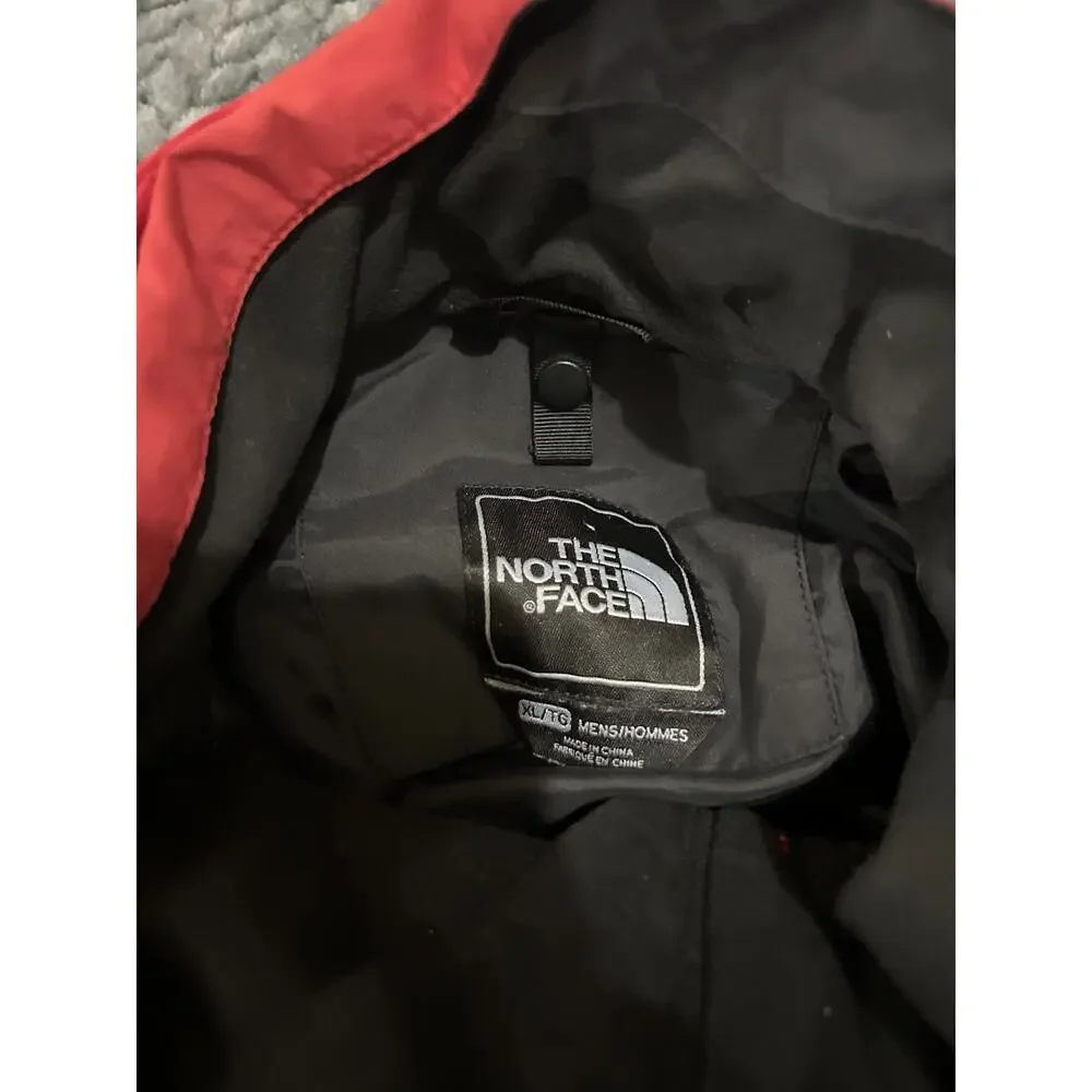 The North Face HyVent Rain Jacket Mens XL Red Hooded Full Zip Waterproof
